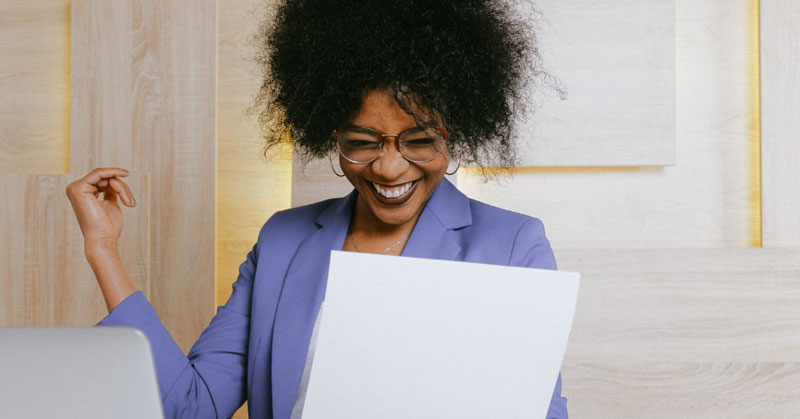 HR employee recruiting talent